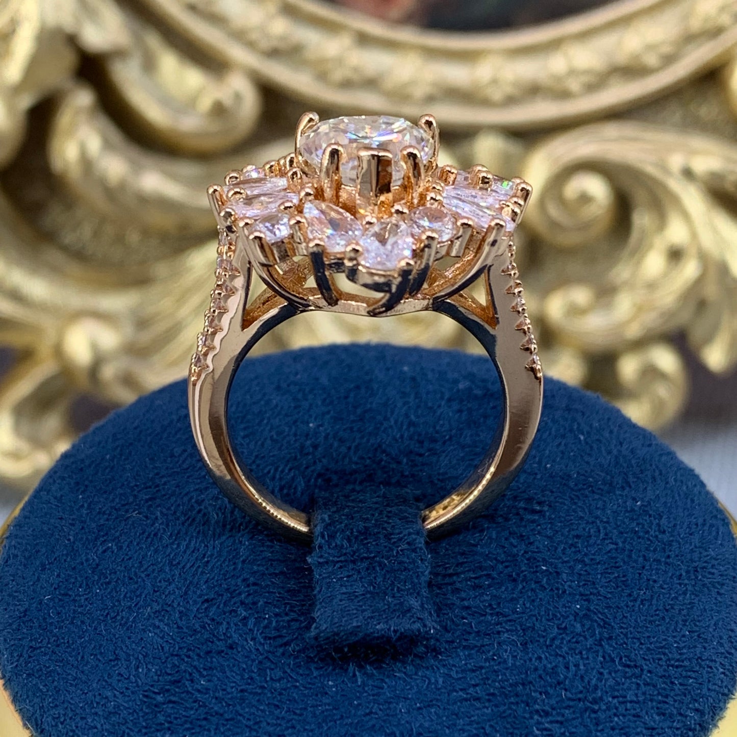 (Cluster love) 「Buy 1 get 1 Necklace and 1 ring for free」rose gold 18K plated 2CT MOISSANITE gemstone ring