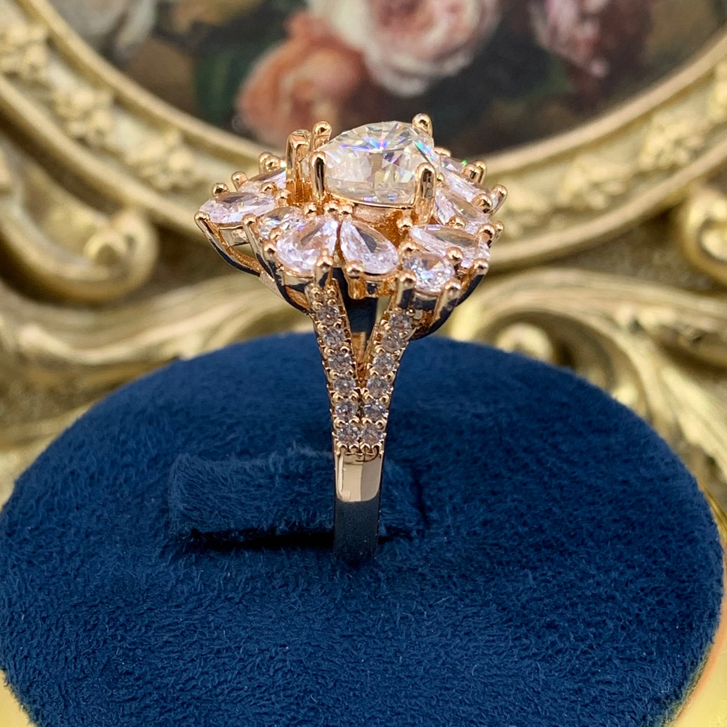 (Cluster love) 「Buy 1 get 1 Necklace and 1 ring for free」rose gold 18K plated 2CT MOISSANITE gemstone ring