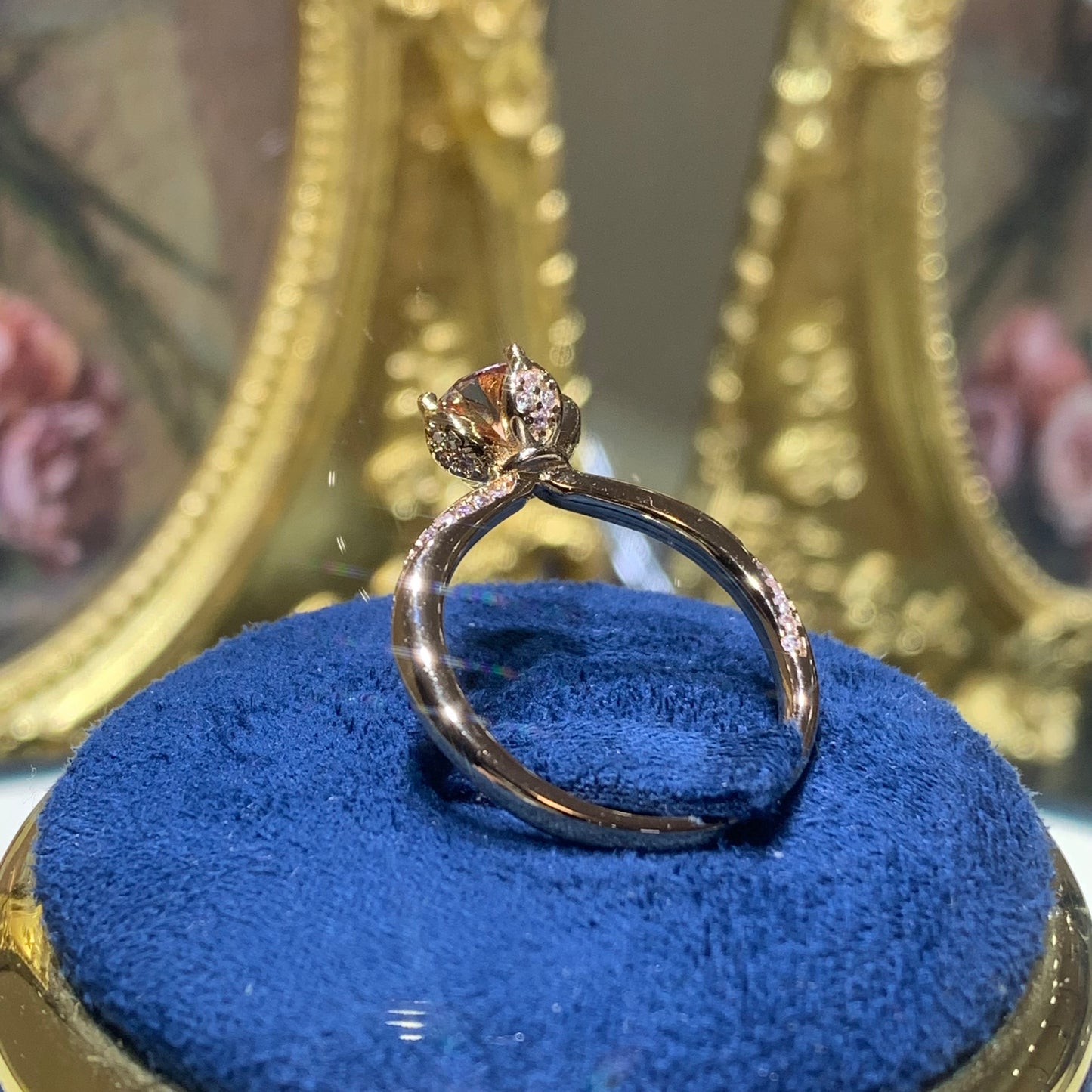 (Gardenia) 「Buy 1 get 1 band ring for free」1CT 18K gold plated Moissanite ring