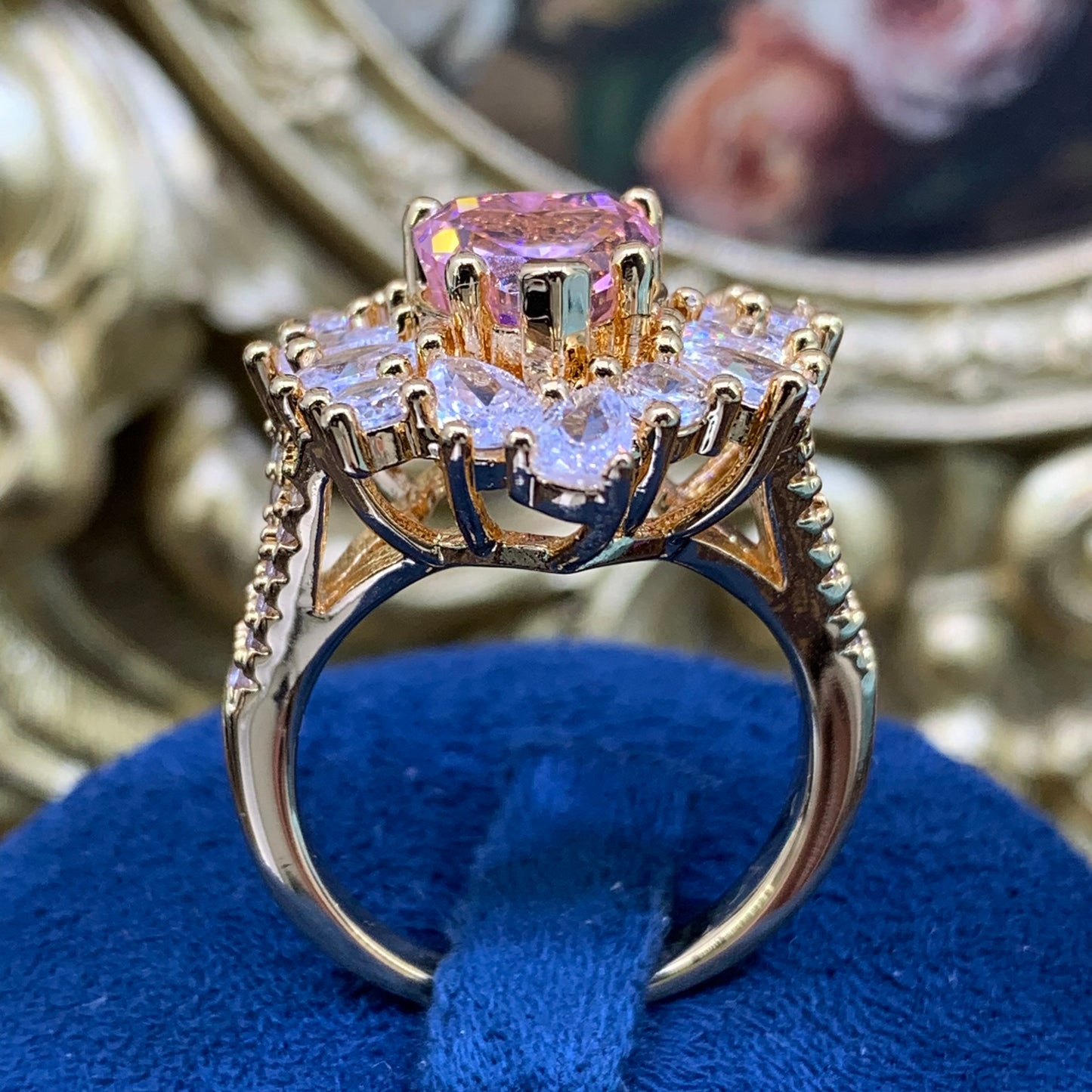 (Cluster love)「Buy 1 get 1 band ring for free」 2CT Cube zircon gemstone rose gold 18K plated ring