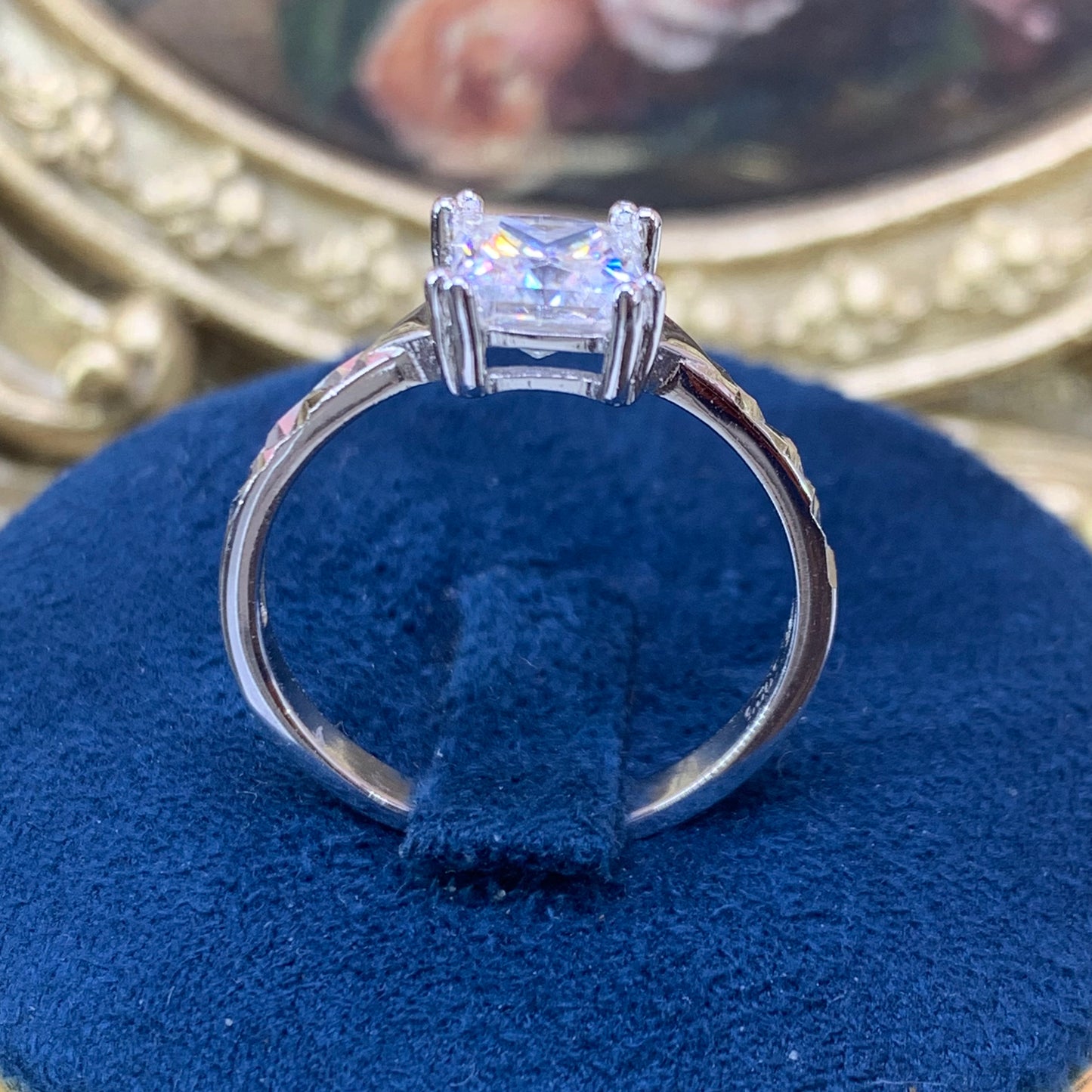 (Fanny)「Buy 1 get 1 band ring for free」 1CT Moissanite 925 Sterling Silver Ring