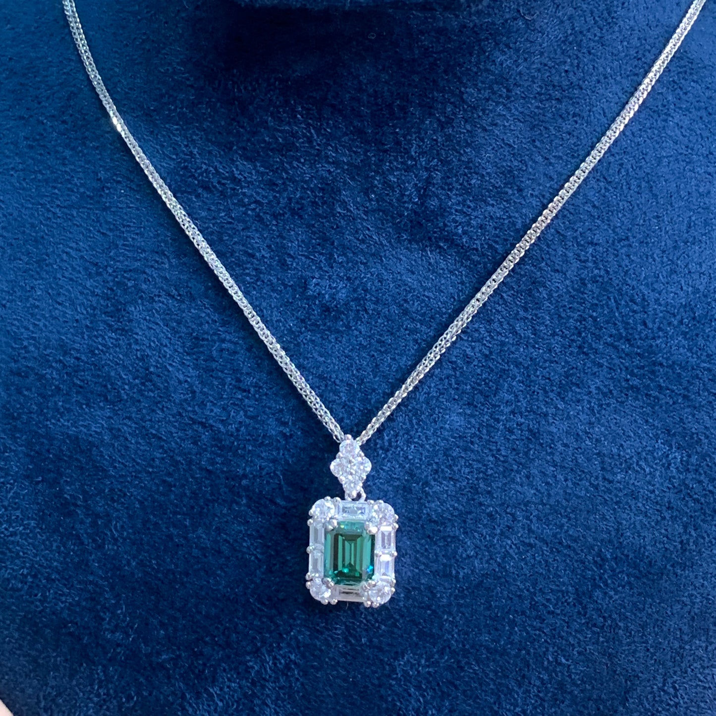 「Buy 1 get 1 band for free」2CT Moissanite 925 sterling silver necklace