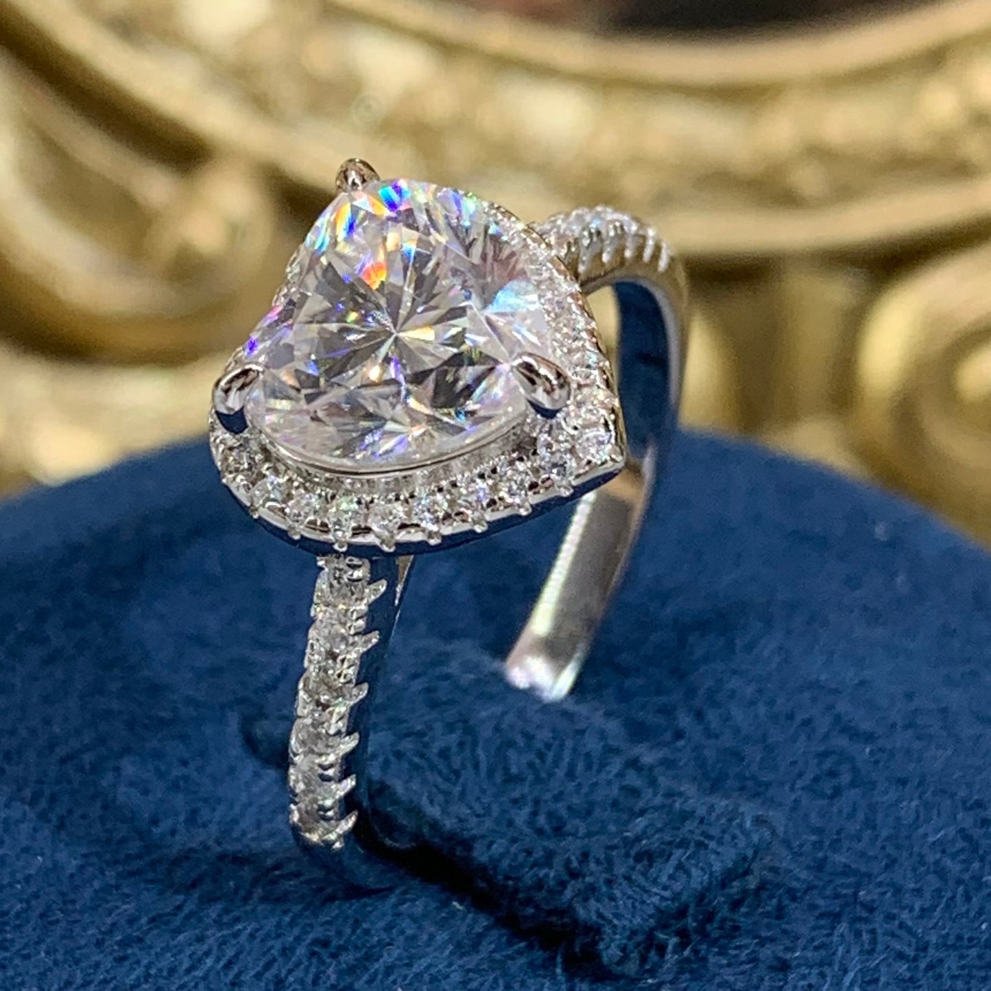 (WISH) 「Buy 1 get 2 heart band ring for free」2CT Moissanite Gemstone 925 Sterling Silver Ring