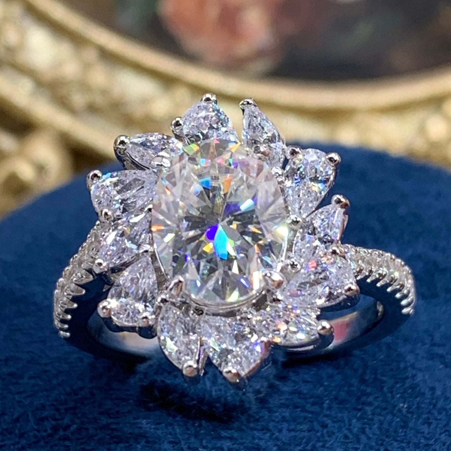 (Carnation) 「Buy 1 get 2 v band or 1 Necklace for free」2CT Moissanite 925 Sterling Silver Ring