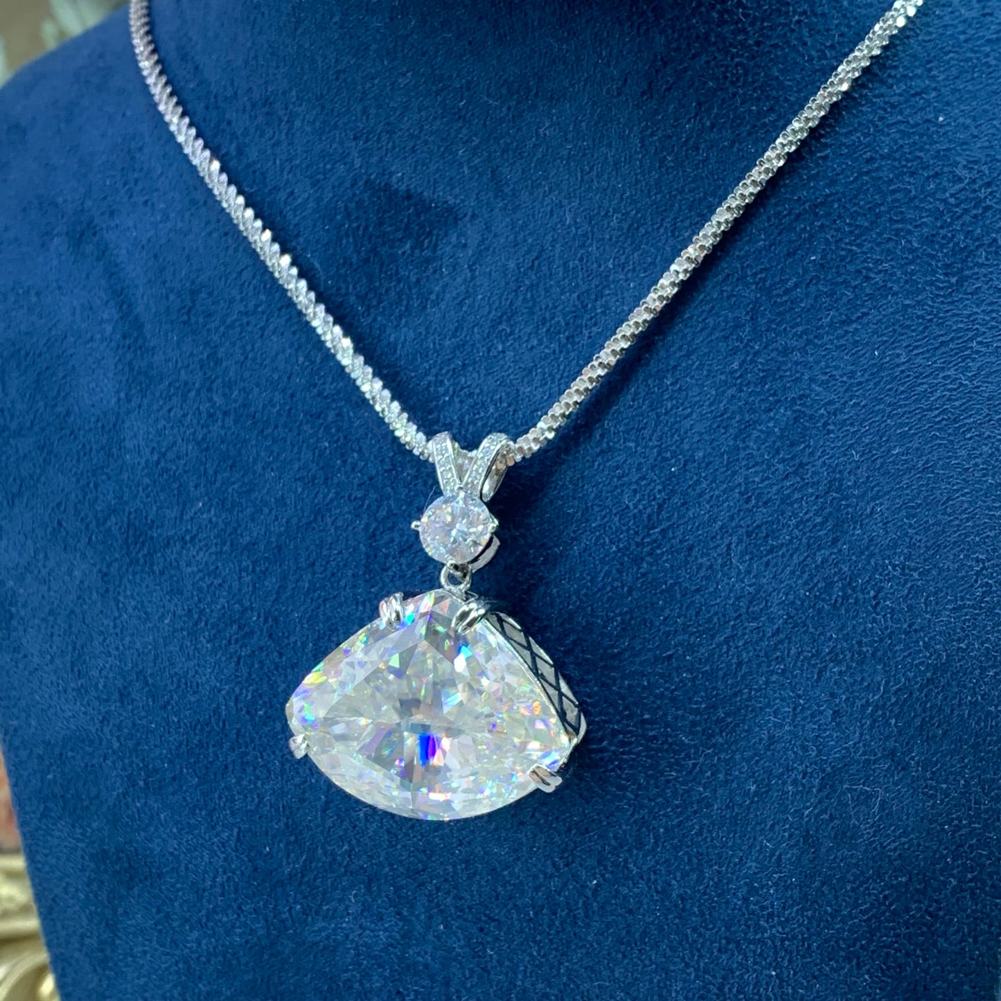 「Buy 1 get 1 ring 1 earrings and 1 necklace for free」36CT Moissanite 925 Sterling Silver necklace