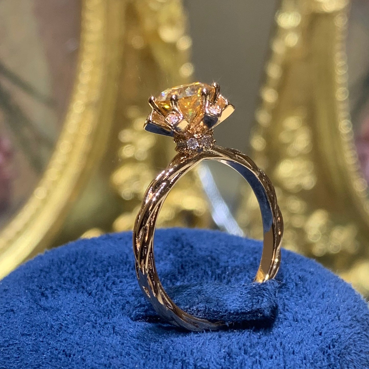 (ASHA) 「Buy 1 get 1 band ring for free」1CT 18K gold plated Moissanite ring