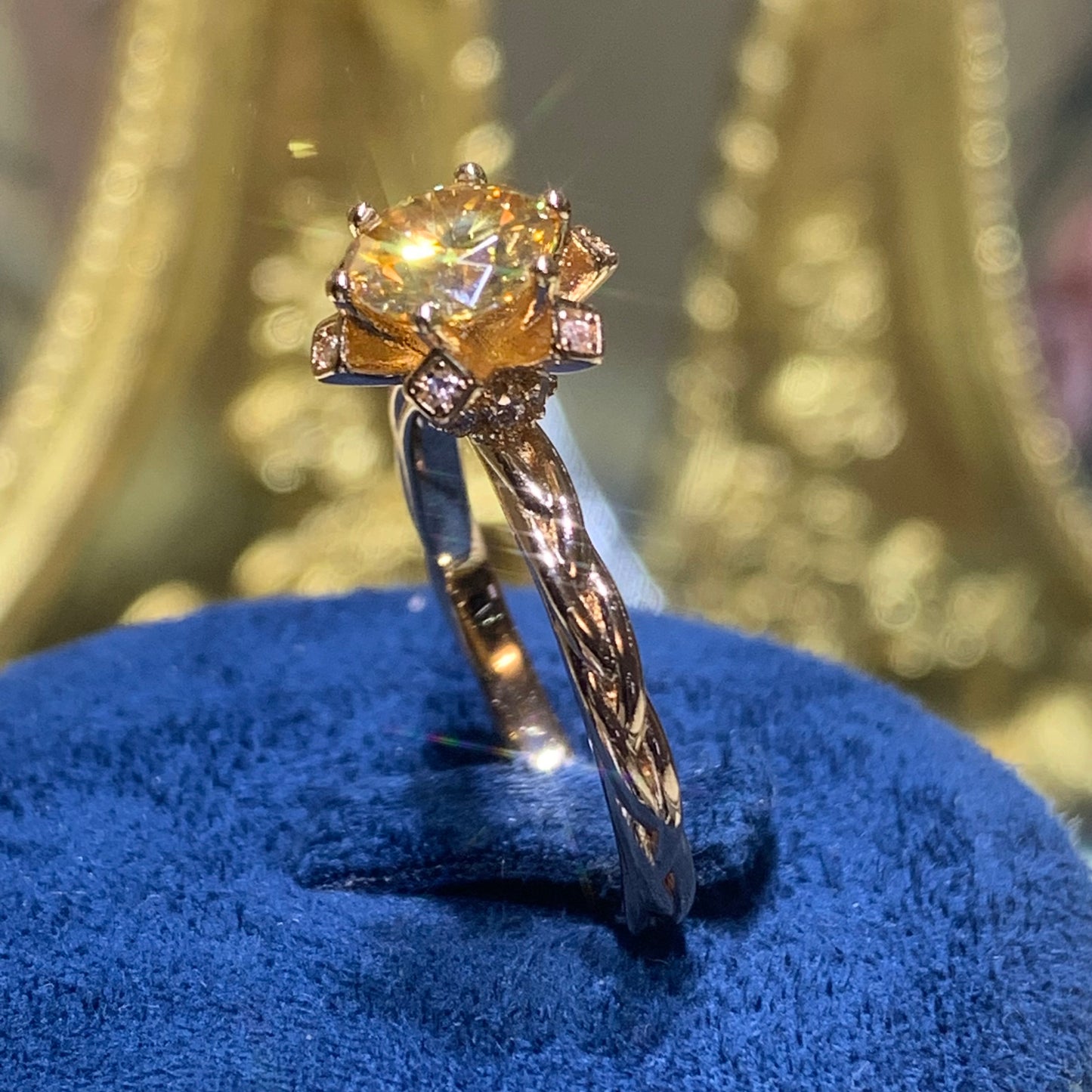 (ASHA) 「Buy 1 get 1 band ring for free」1CT 18K gold plated Moissanite ring
