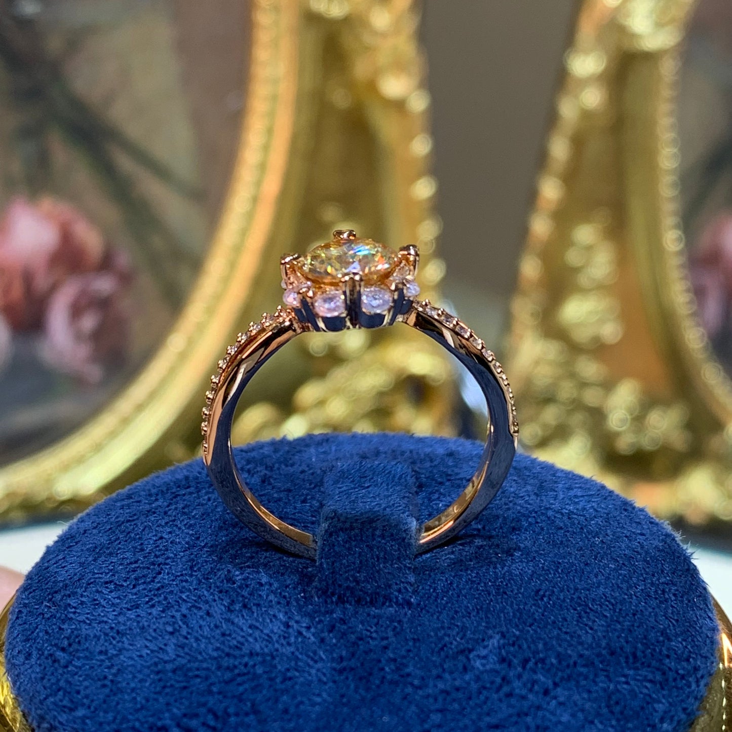 (CHINESE ROSE)「Buy 1 get 1 band ring for free」 1CT Moissanite gemstone ring