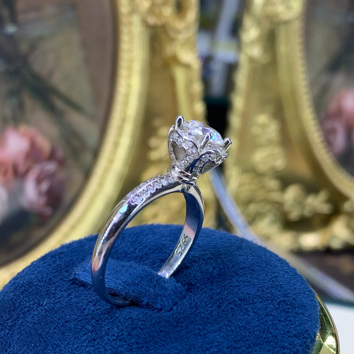 (BOUQUET)「Buy 1 get 1 band ring for free」 1CT Moissanite 925 Sterling Silver Ring