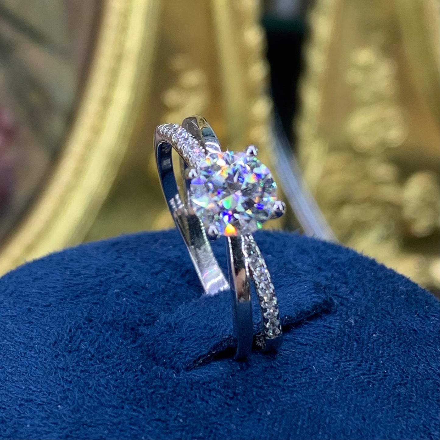 (ANGELA)「Buy 1 get 1 band ring for free」 1CT Moissanite 925 Sterling Silver Ring