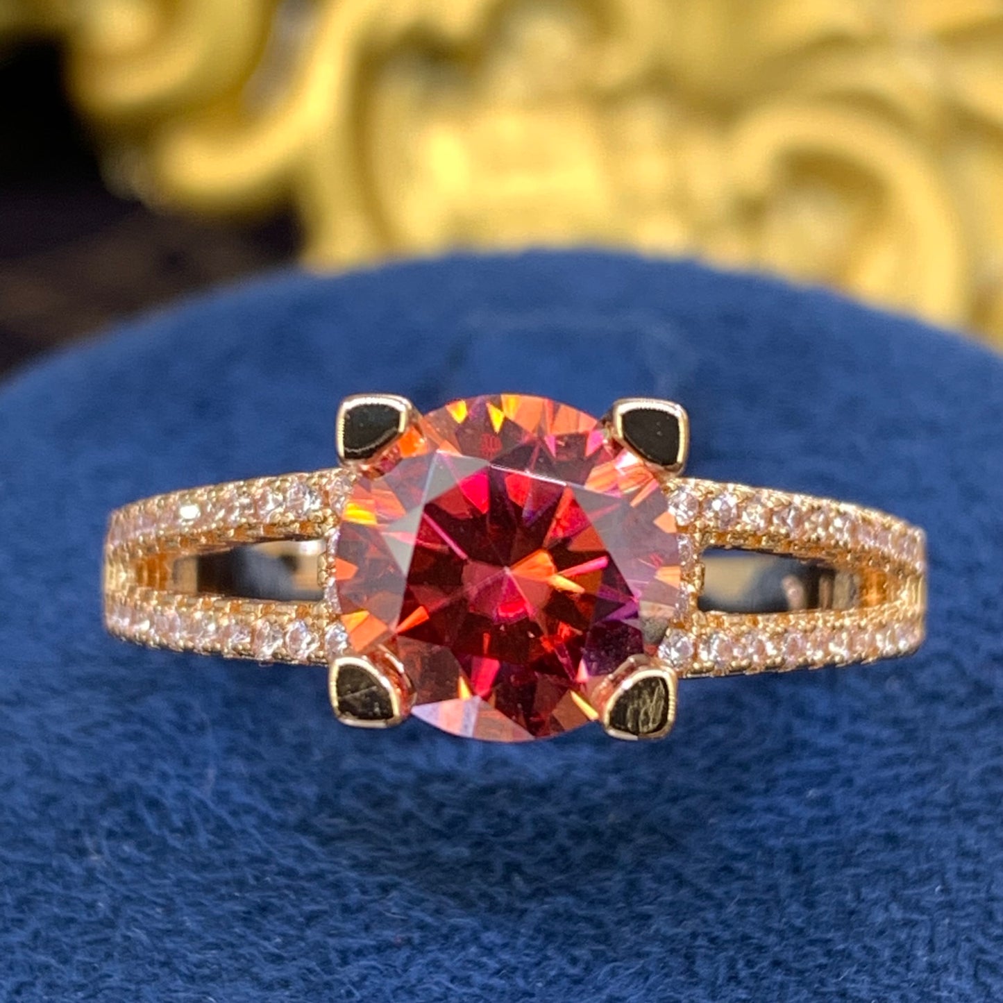 (EIFFEL TOWER) 「Buy 1 get 1 Kalei band ring for free」2CT Moissanite 18K Rose Gold Plated Ring