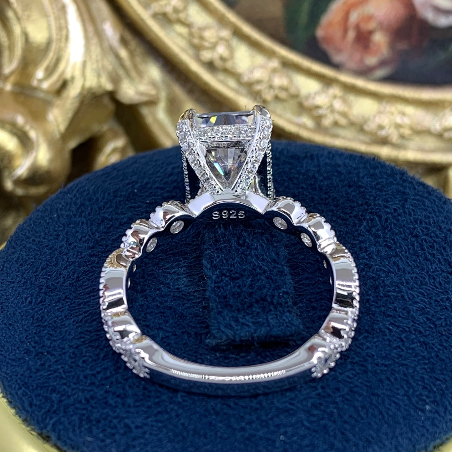 (AMANDA) 4CT Moissanite Gemstone 925 Sterling Silver Ring