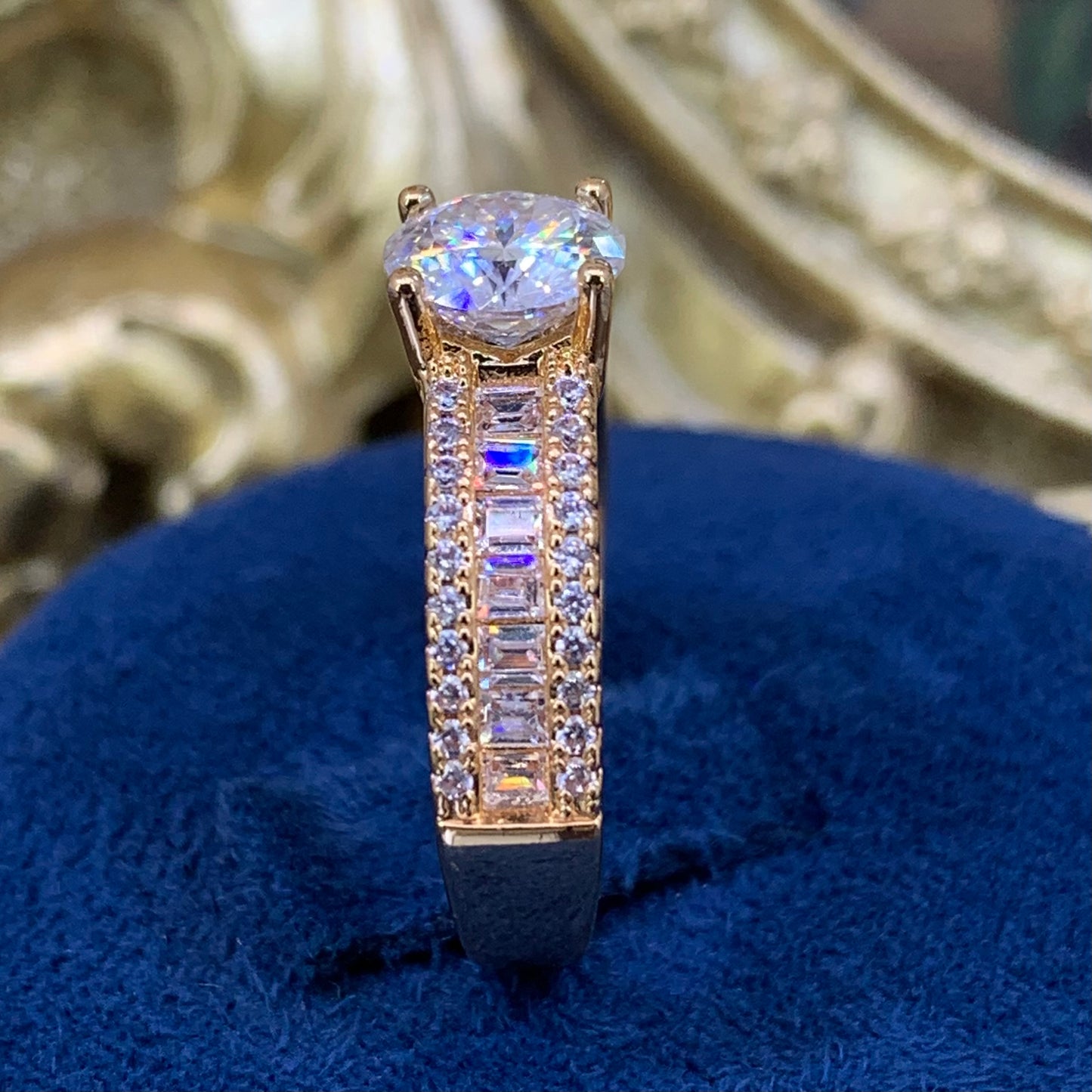 (Wendy) 「Buy 1 get 1 band ring for free」1CT Moissanite 18K gold plated women ring
