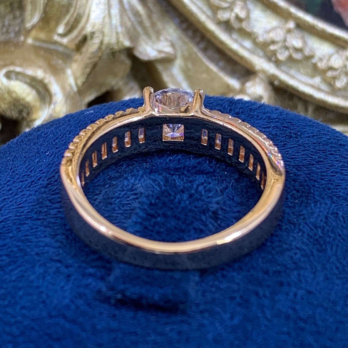 (Wendy) 「Buy 1 get 1 band ring for free」1CT Moissanite 18K gold plated women ring