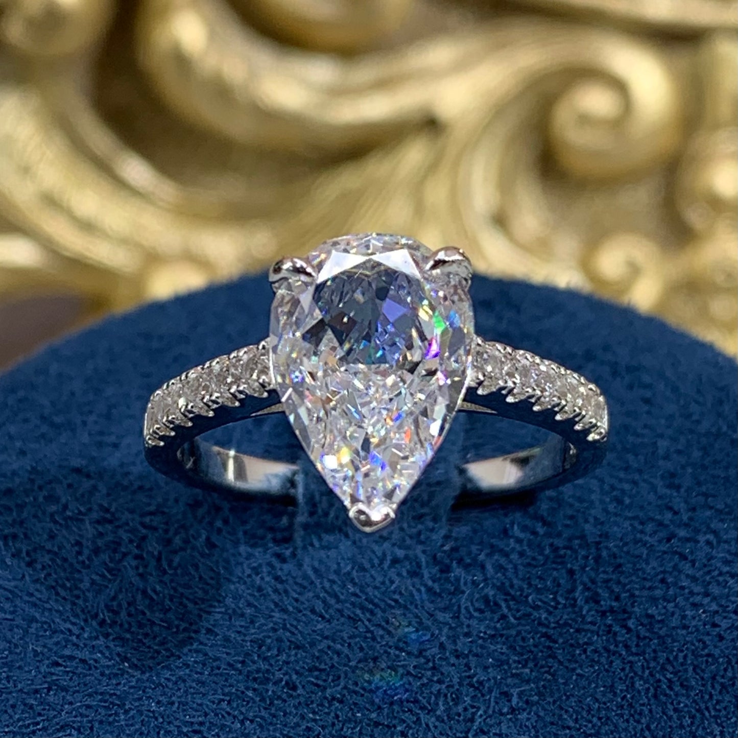 (Beauty) 「Buy 1 get 1 band ring for free」3CT Cube zircon gemstone 925 Sterling Silver ring