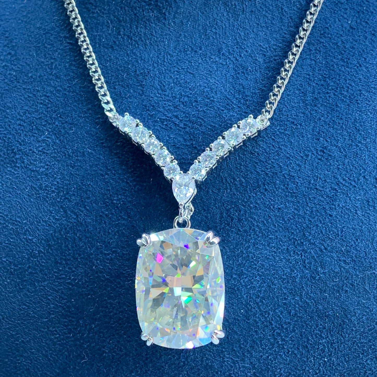 30CT Moissanite 925 Sterling Silver necklace